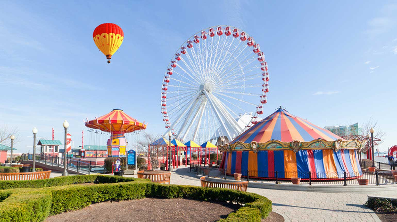Ferris wheel and family rides in Orlando