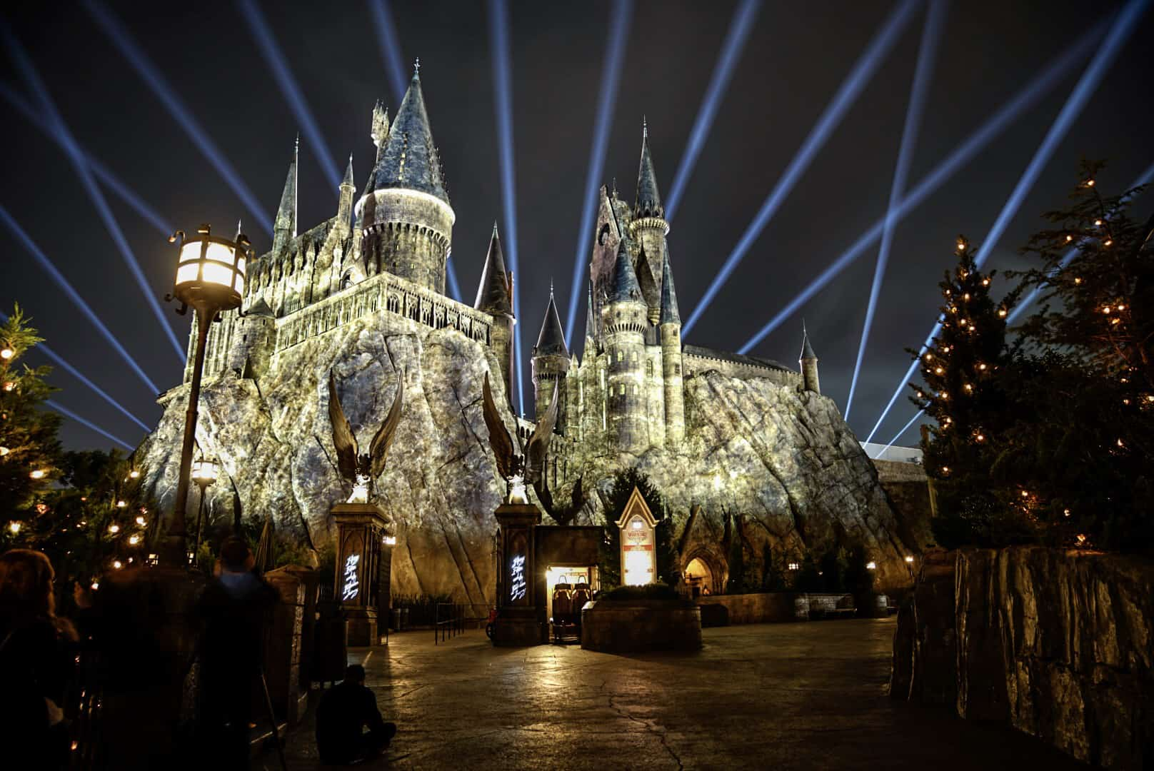 Hogwarts Castle lit up at night — Universal Islands of Adventure in Orlando, Florida
