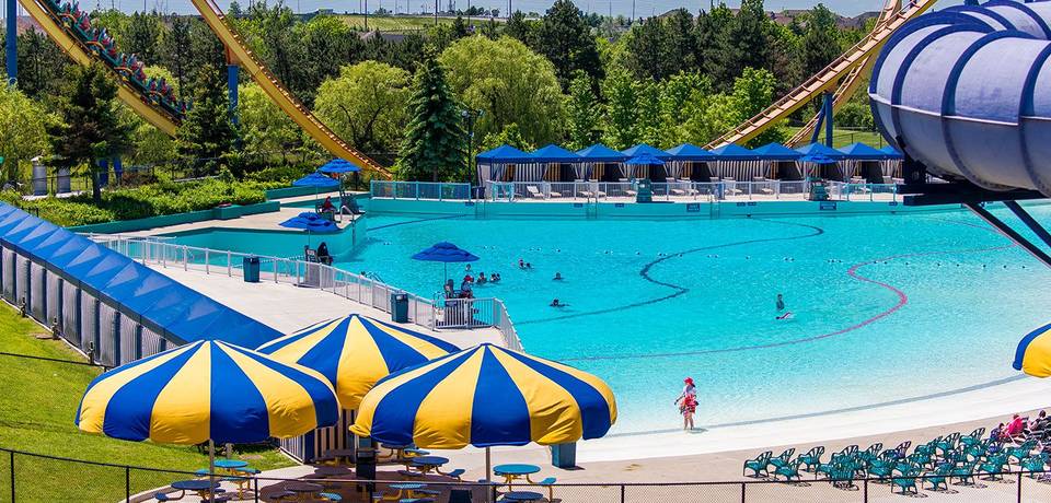 Splash Works Wave Pool at Canada's Wonderland
