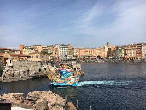 Harbor Greeting Show at Mediterranean Harbor — Tokyo DisneySea in Urayasu, Chiba