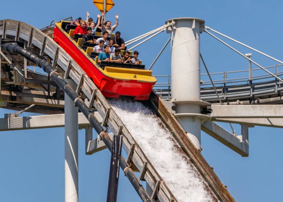Tidal Wave water ride at Thorpe Park