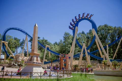 OzIris Inverted Coaster in the Egypt Zone — Parc Astérix in Plailly, Oise