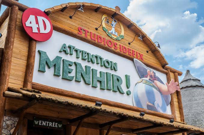 Attention Menhir! at Parc Astérix