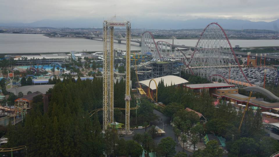 Space Shot attraction at Nagashima Spa Land