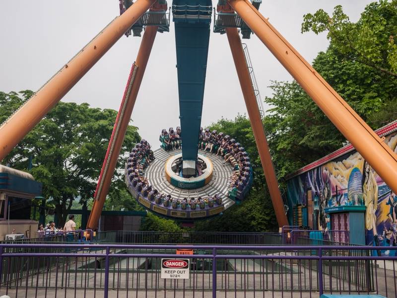 Hurricane at Everland