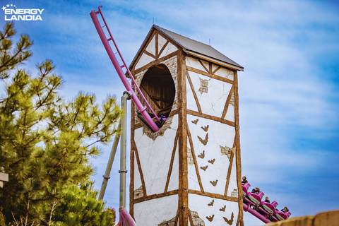 Frida Roller Coaster Through the Themed Tower — Energylandia in Zator