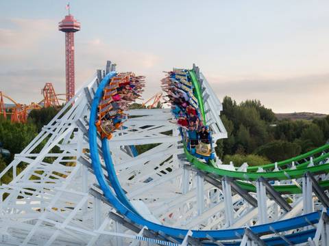 Dueling Trains on Twisted Colossus Hybrid Coaster — Six Flags Magic Mountain in Valencia, California