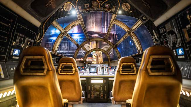 Millennium Falcon: Smugglers Run at Disneyland Park