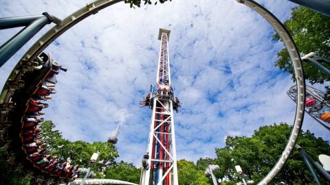Kanonen Vertical Loop Framing Uppskjutet Drop Tower — Liseberg in Gothenburg