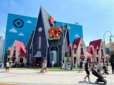 Despicable Me Minion Mayhem in Minion Land — Universal Studios Singapore in Sentosa Island