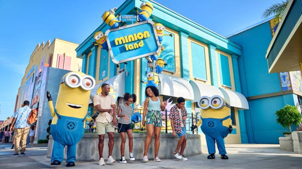 Minion Land: Illumination's Villain-Con at Universal Studios Singapore