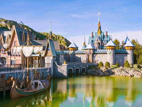 Arendelle Castle and Harbor at World of Frozen — Disneyland Park (Paris) in Chessy, Marne-la-Vallée