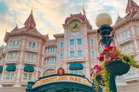 Grand Entrance Gates at Disneyland Hotel — Disneyland Park (Paris) in Chessy, Marne-la-Vallée