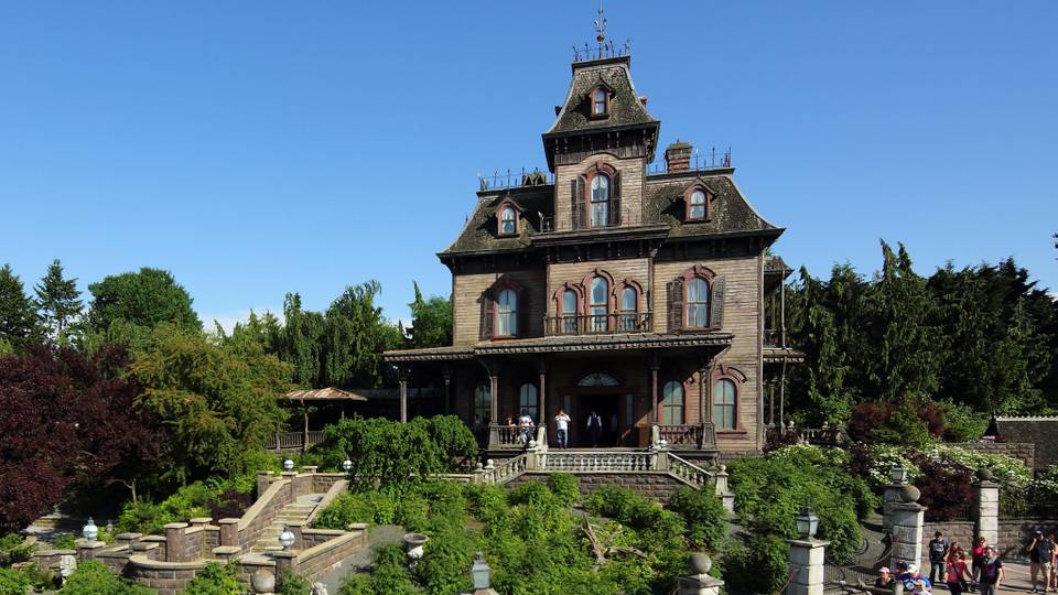 Phantom Manor at Disneyland Park (Paris)