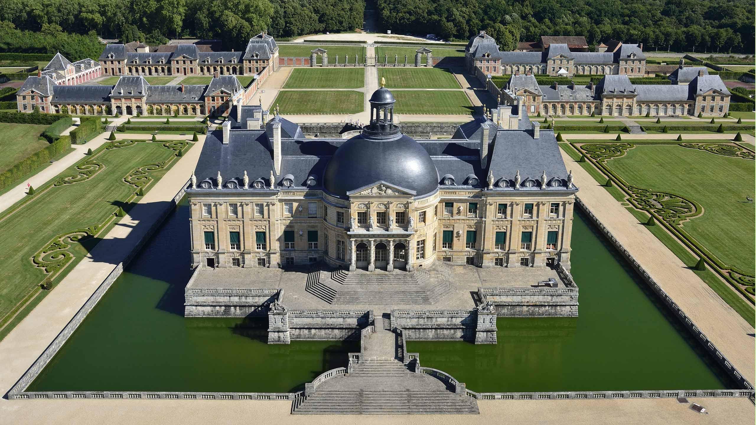 Château de Vaux-le-Vicomte, a landmark near the park