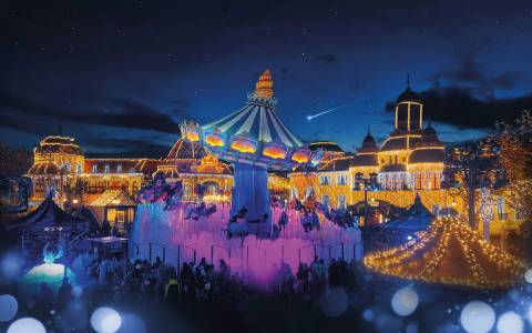 Wellenflug Glowing in Kaiserplatz During Wintertraum — Phantasialand in Brühl, North Rhine-Westphalia
