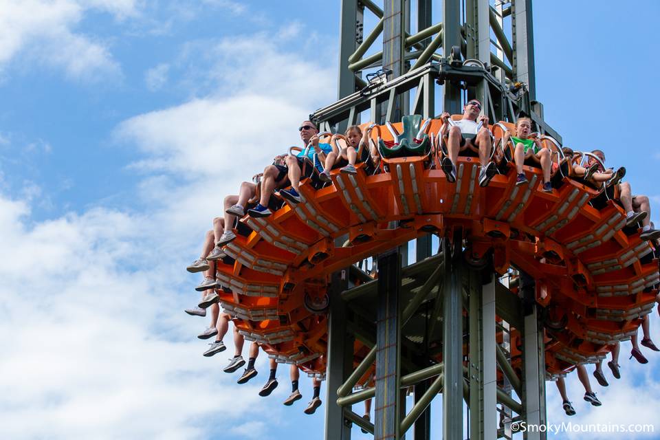 Drop Line at Dollywood