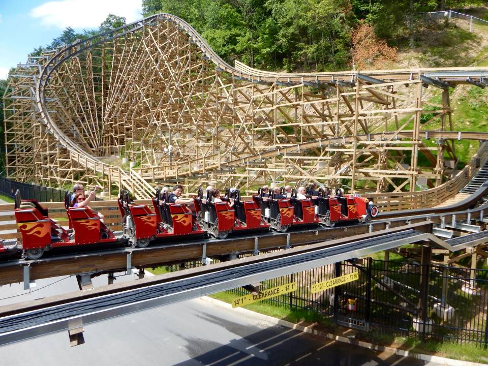 Lightning Rod at Dollywood