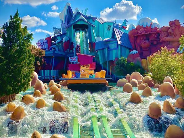 Dudley Do-Right's Ripsaw Falls at Universal Islands of Adventure