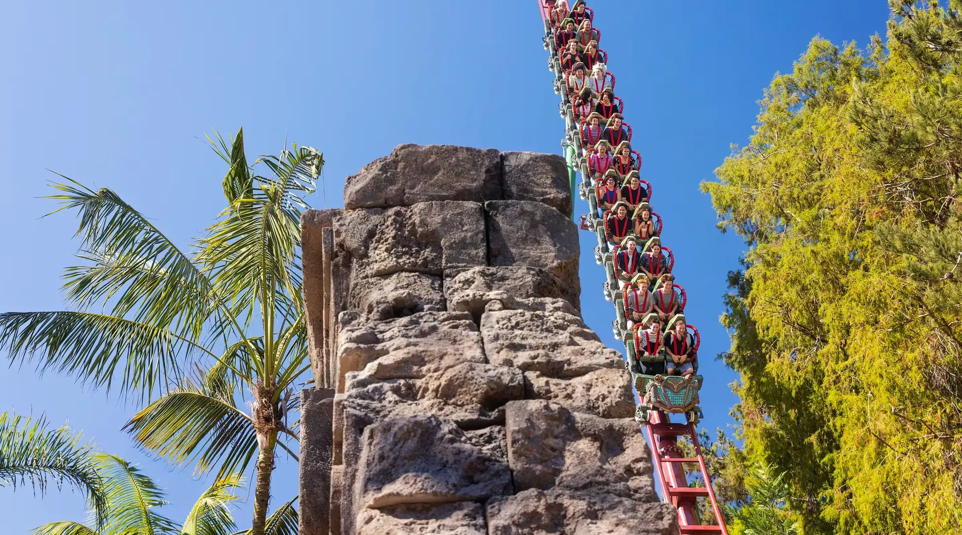 Montezooma: The Forbidden Fortress at the park