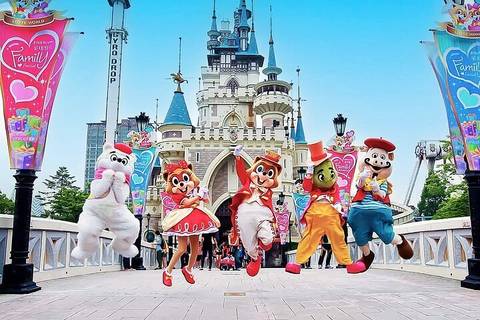 Lotty and Friends in Front of Magic Castle — Lotte World in Seoul