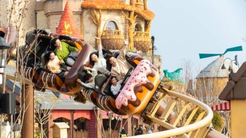 Riding the Cookie Train Family Coaster — Lotte World in Seoul