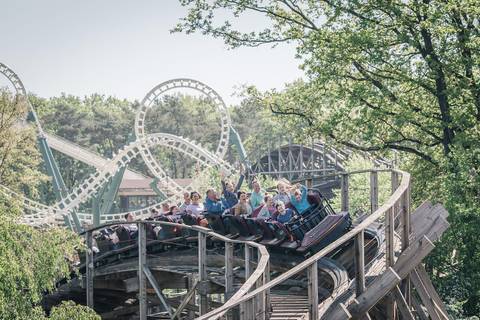 Riders on the Joris en de Draak Wooden Coaster — Efteling in Kaatsheuvel