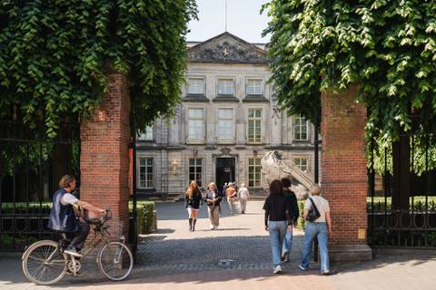 Noordbrabants Museum — Museum near Efteling
