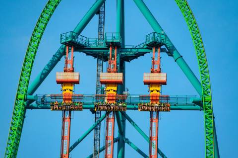 Riders on Zumanjaro: Drop of Doom — Six Flags Great Adventure in Jackson